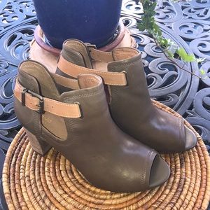 Clark’s ankle strap boots with 3 1/2 inch heel